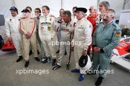 13.03.2010 Sakhir, Bahrain,  60th Anniversary of F1 World Championship, John Surtees (GBR), 1964 F1 World Champion, Jody Scheckter (SAF), 1979 F1 World Champion, Mario Andretti (USA), 1978 F1 World Champion, Sir Jackie Stewart (GBR), 1969, 1971, 1973 F1 World Champion, Damon Hill (GBR), 1996 F1 World Champion, Nigel Mansell (GBR), 1992 F1 World Champion - Formula 1 World Championship, Rd 1, Bahrain Grand Prix, Saturday