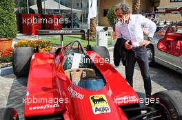 Alain Prost (FRA) Renault F1 Team Special Advisor with the 1982 Ferrari 126C2 driven by Patrick Tambay on display in the paddock - Sotherby's.  30.11.2019. Formula 1 World Championship, Rd 21, Abu Dhabi Grand Prix, Yas Marina Circuit, Abu Dhabi, Qualifying Day.