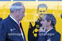 (L to R): Jerome Stoll (FRA) Renault Sport F1 President with Alain Prost (FRA) Renault F1 Team Special Advisor. 03.11.2019. Formula 1 World Championship, Rd 19, United States Grand Prix, Austin, Texas, USA, Race Day.