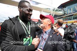 (L to R): Stormzy (GBR) Rapper on the grid with Nigel Mansell (GBR). 03.07.2022. Formula 1 World Championship, Rd 10, British Grand Prix, Silverstone, England, Race Day.