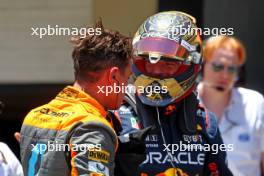 (L to R): Lando Norris (GBR) McLaren and Max Verstappen (NLD) Red Bull Racing in Sprint Shootout parc ferme. 04.11.2023. Formula 1 World Championship, Rd 21, Brazilian Grand Prix, Sao Paulo, Brazil, Sprint Day.