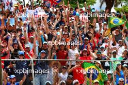 Circuit atmosphere - Lewis Hamilton (GBR) Mercedes AMG F1 fans. 05.11.2023. Formula 1 World Championship, Rd 21, Brazilian Grand Prix, Sao Paulo, Brazil, Race Day.
