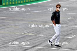 George Russell (GBR) Mercedes AMG F1 walks the circuit. 02.11.2023. Formula 1 World Championship, Rd 21, Brazilian Grand Prix, Sao Paulo, Brazil, Preparation Day.