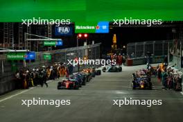 The grid before the start of the race. 18.11.2023. Formula 1 World Championship, Rd 22, Las Vegas Grand Prix, Las Vegas, Nevada, USA, Race Day.