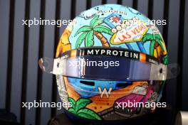 The helmet of Alexander Albon (THA) Williams Racing. 16.11.2023. Formula 1 World Championship, Rd 22, Las Vegas Grand Prix, Las Vegas, Nevada, USA, Practice Day.