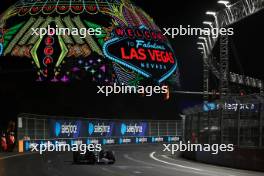George Russell (GBR) Mercedes AMG F1 W14. 16.11.2023. Formula 1 World Championship, Rd 22, Las Vegas Grand Prix, Las Vegas, Nevada, USA, Practice Day.