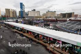 Paddock atmosphere. 15.11.2023. Formula 1 World Championship, Rd 22, Las Vegas Grand Prix, Las Vegas, Nevada, USA, Preparation Day.