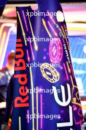 Red Bull Racing RB19 engine cover. 15.11.2023. Formula 1 World Championship, Rd 22, Las Vegas Grand Prix, Las Vegas, Nevada, USA, Preparation Day.