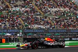 Sergio Perez (MEX) Red Bull Racing RB19. 27.10.2023. Formula 1 World Championship, Rd 20, Mexican Grand Prix, Mexico City, Mexico, Practice Day.