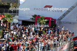 Circuit atmosphere - Paddock club fans. 29.10.2023. Formula 1 World Championship, Rd 20, Mexican Grand Prix, Mexico City, Mexico, Race Day.