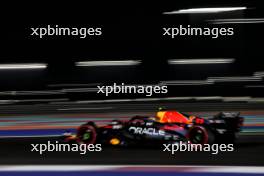 Sergio Perez (MEX) Red Bull Racing RB19. 06.10.2023 Formula 1 World Championship, Rd 18, Qatar Grand Prix, Doha, Qatar, Qualifying Day.