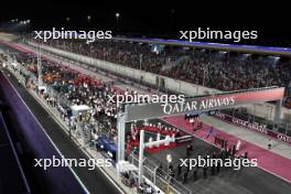Circuit atmosphere - the grid before the start of the race. 08.10.2023. Formula 1 World Championship, Rd 18, Qatar Grand Prix, Doha, Qatar, Race Day.