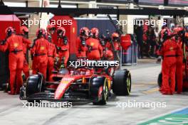 Charles Leclerc (MON) Ferrari SF-23 makes a pit stop. 08.10.2023. Formula 1 World Championship, Rd 18, Qatar Grand Prix, Doha, Qatar, Race Day.