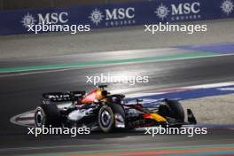 Max Verstappen (NLD) Red Bull Racing RB19.  08.10.2023. Formula 1 World Championship, Rd 18, Qatar Grand Prix, Doha, Qatar, Race Day.