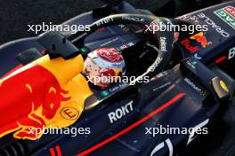 Max Verstappen (NLD) Red Bull Racing RB19. 07.10.2023. Formula 1 World Championship, Rd 18, Qatar Grand Prix, Doha, Qatar, Sprint Day.