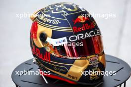 The helmet of World Champion Max Verstappen (NLD) Red Bull Racing. 08.10.2023. Formula 1 World Championship, Rd 18, Qatar Grand Prix, Doha, Qatar, Race Day.