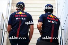 (L to R): Max Verstappen (NLD) Red Bull Racing with team mate Sergio Perez (MEX) Red Bull Racing. 08.10.2023. Formula 1 World Championship, Rd 18, Qatar Grand Prix, Doha, Qatar, Race Day.
