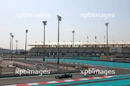 Alexander Albon (THA) Williams Racing FW45. 28.11.2023. Formula 1 Testing, Yas Marina Circuit, Abu Dhabi, Tuesday.