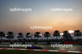 Alex Albon (THA), Williams F1 Team  24.11.2023. Formula 1 World Championship, Rd 23, Abu Dhabi Grand Prix, Yas Marina Circuit, Abu Dhabi, Practice Day.