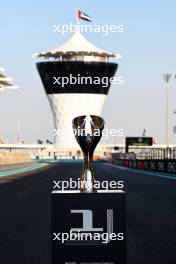 Circuit atmosphere - winners' trophy. 26.11.2023. Formula 1 World Championship, Rd 23, Abu Dhabi Grand Prix, Yas Marina Circuit, Abu Dhabi, Race Day.