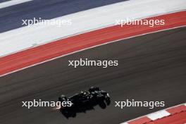 Lewis Hamilton (GBR) Mercedes AMG F1 W14. 20.10.2023. Formula 1 World Championship, Rd 19, United States Grand Prix, Austin, Texas, USA, Qualifying Day