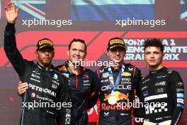 1st place Max Verstappen (NLD) Red Bull Racing RB19, with John Hammond (GBR) Red Bull Racing Physiotherapist, 2nd place Lewis Hamilton (GBR) Mercedes AMG F1 W14 and 3rd place Lando Norris (GBR) McLaren. 22.10.2023. Formula 1 World Championship, Rd 19, United States Grand Prix, Austin, Texas, USA, Race Day.