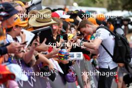 Frederik Vesti (DEN) Mercedes AMG F1 Reserve Driver with fans. 24.03.2024. Formula 1 World Championship, Rd 3, Australian Grand Prix, Albert Park, Melbourne, Australia, Race Day.