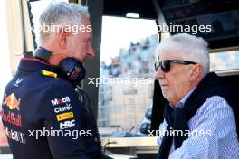 (L to R): Jonathan Wheatley (GBR) Red Bull Racing Team Manager with Herbie Blash (GBR) FIA Permanent Senior Advisor to the FIA Race Directors. 01.03.2024. Formula 1 World Championship, Rd 1, Bahrain Grand Prix, Sakhir, Bahrain, Qualifying Day.