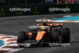 Lando Norris (GBR) McLaren MCL38. 05.05.2024. Formula 1 World Championship, Rd 6, Miami Grand Prix, Miami, Florida, USA, Race Day.