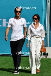 (L to R): George Russell (GBR) Mercedes AMG F1 with his girlfriend Carmen Montero Mundt. 04.05.2024. Formula 1 World Championship, Rd 6, Miami Grand Prix, Miami, Florida, USA, Sprint and Qualifying Day.