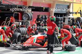 Andrea Kimi Antonelli (ITA) Prema Racing makes a pit stop. 02.03.2024. FIA Formula 2 Championship, Rd 1, Feature Race, Sakhir, Bahrain, Saturday.