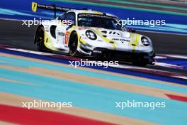 Aliaksandr Malykhin (KNA) / Joel Sturm (GER) / Klaus Bachler (AUT) #92 Manthey PureRxcing Porsche 911 GT3 R LMGT3. 26-27.02.2024. FIA World Endurance Championship, Official Prologue, Doha, Qatar.